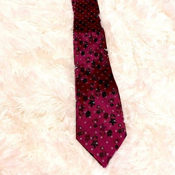 🌷 Ferucci🌷100% Silk Tie Burgundy Red - Picture 4 of 6